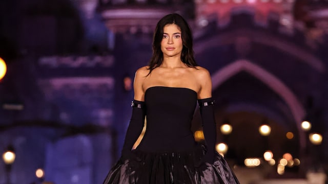 Digital Cover fashion