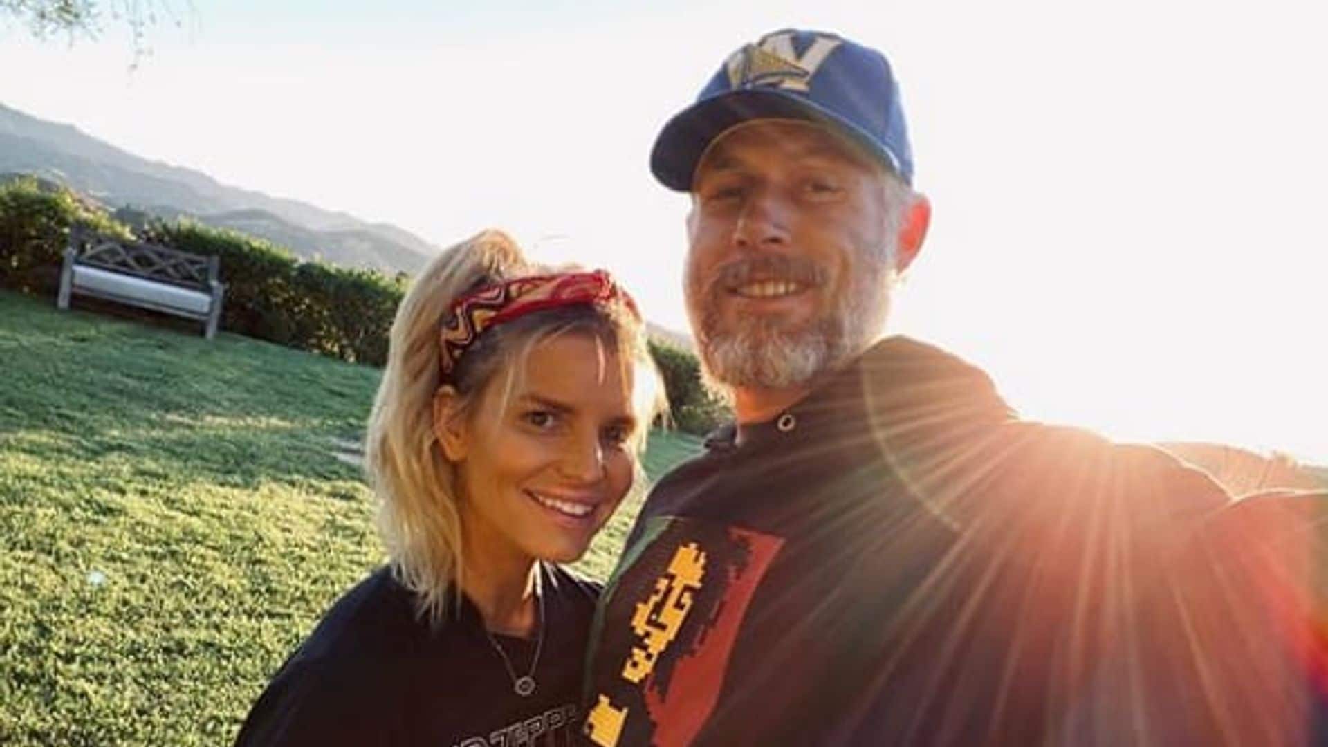 Jessica Simpson goes pantless for a pandemic date night with her husband