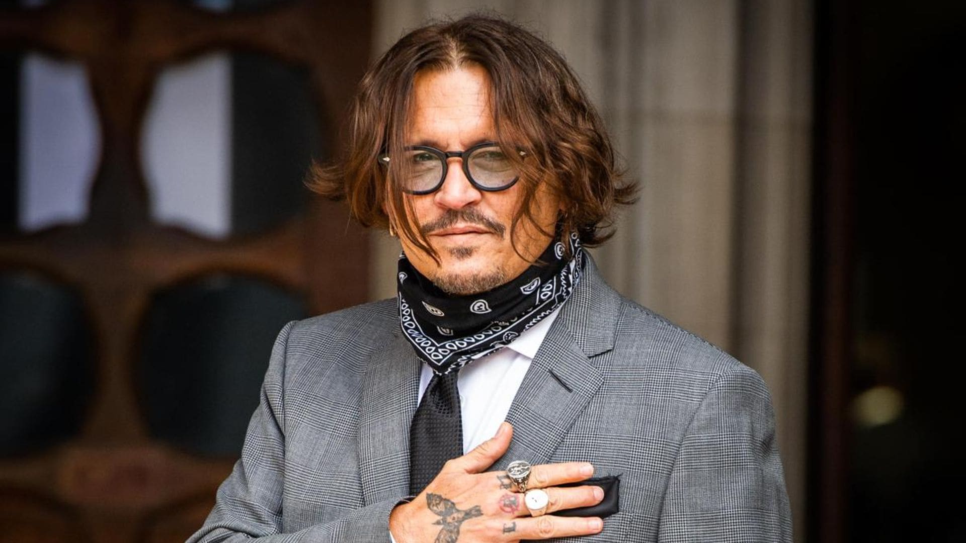 Johnny Depp joins Jeff Beck on stage while waiting for the verdict of his trial with Amber Heard