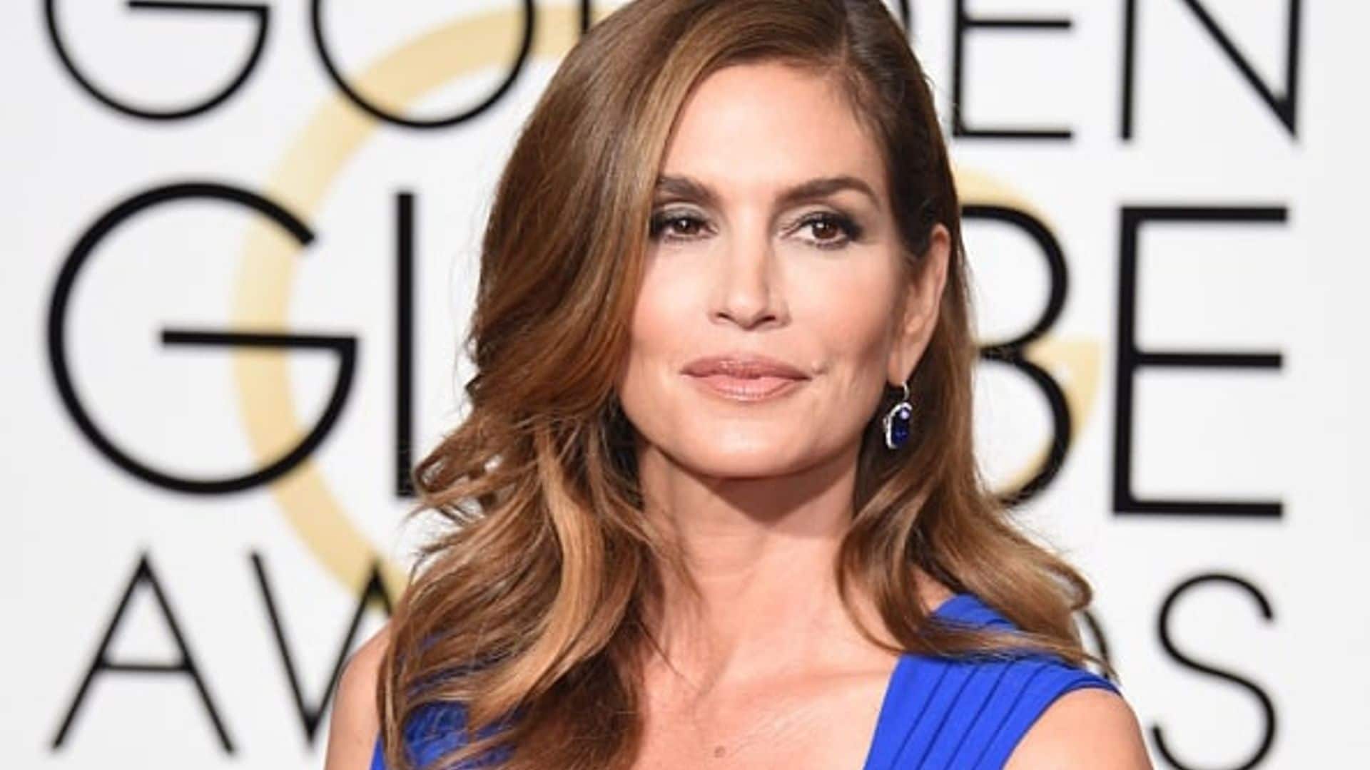 Cindy Crawford on her fake 'unretouched' photo: 'I felt really manipulated'