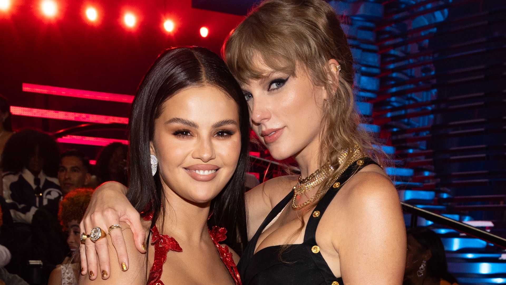 Taylor Swift calls Benny Blanco ‘the most perfect person’ for Selena Gomez in emotional wedding speech
