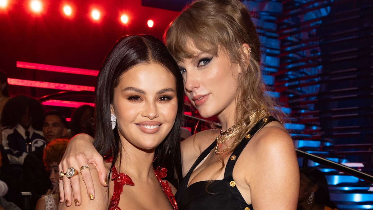 https://www.hola.com/us/horizon/landscape/63eb5e5448f1-selena-gomez-and-taylor-swift-at-the-2023-mtv-video-music-awards-held-at-prudent.jpg?im=Resize=(1200)