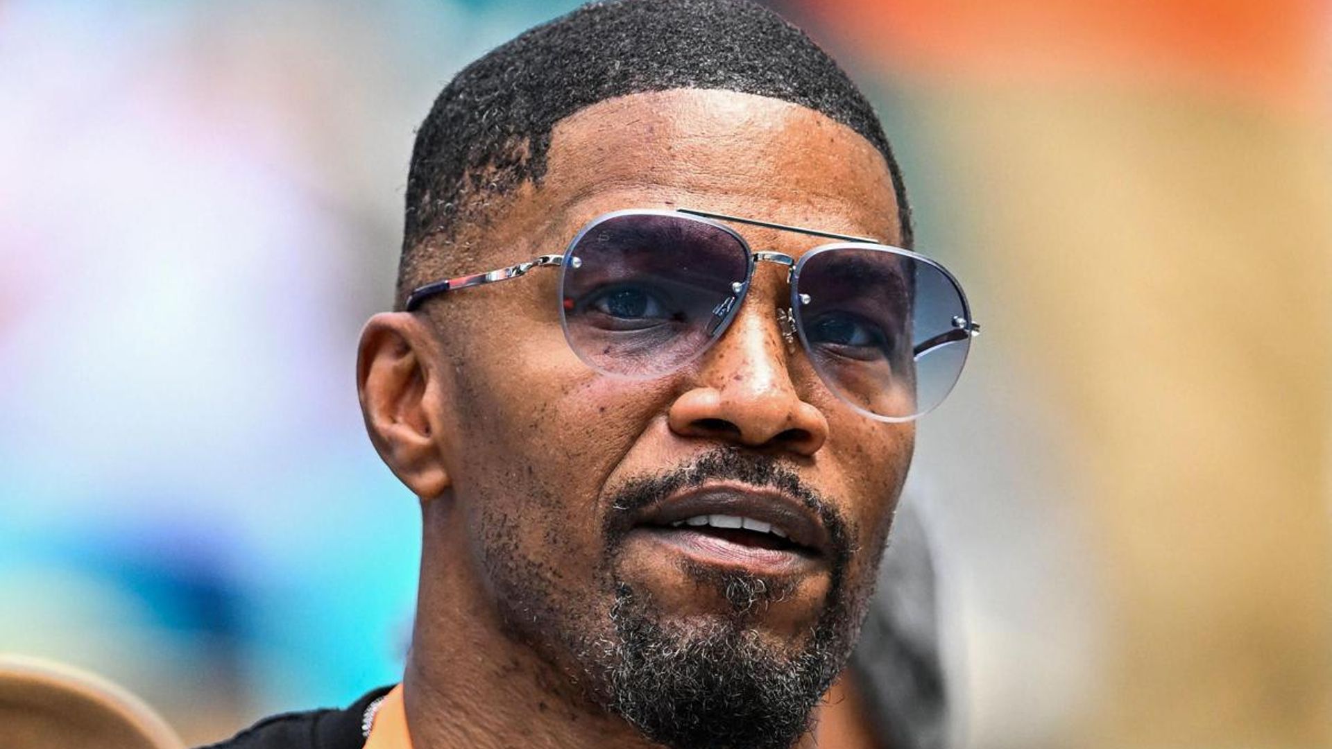 Jamie Foxx’s family visits him at a top physical medicine and rehabilitation center