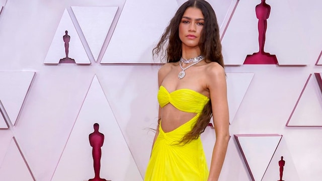 Zendaya Oscars style