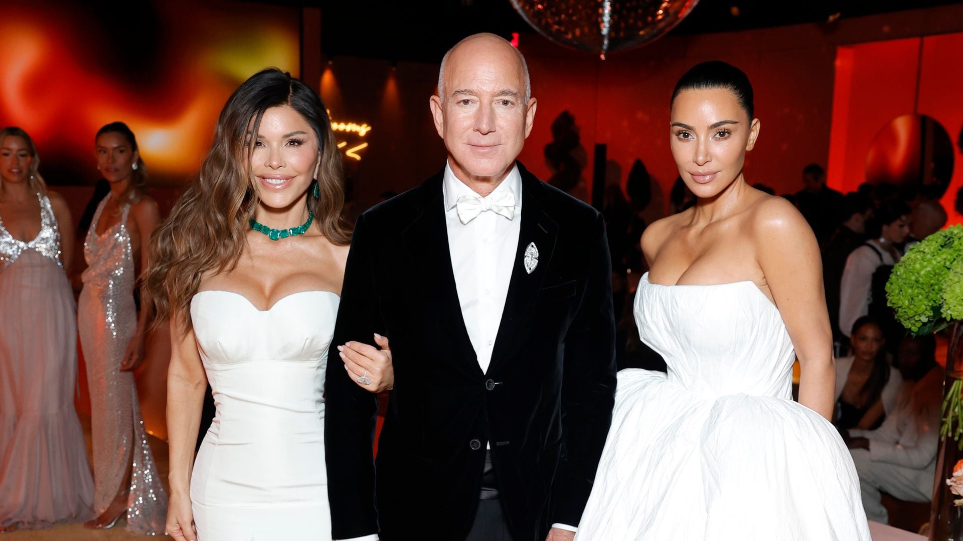 Why Kim Kardashian got emotional at Lauren Sanchez and Jeff Bezos' wedding: 'We all cried'