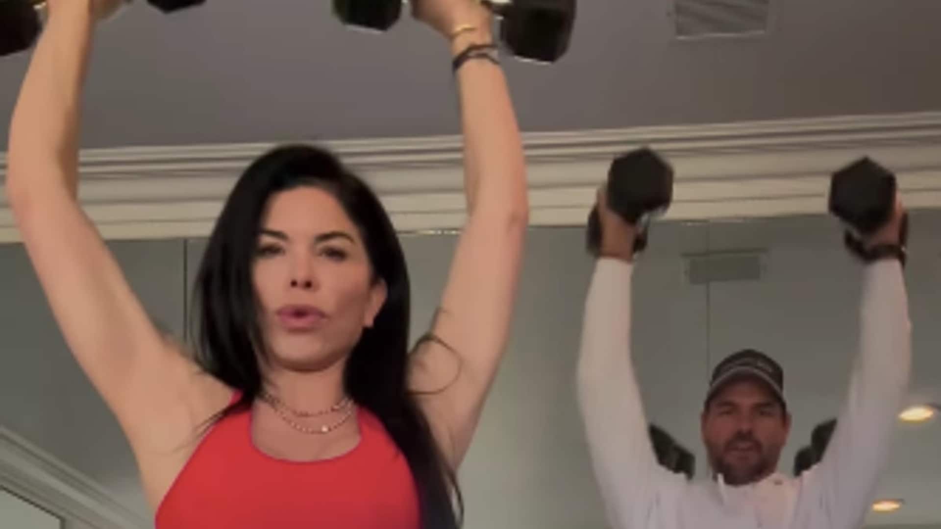 This 15 minute workout keeps Lauren Sanchez sizzling