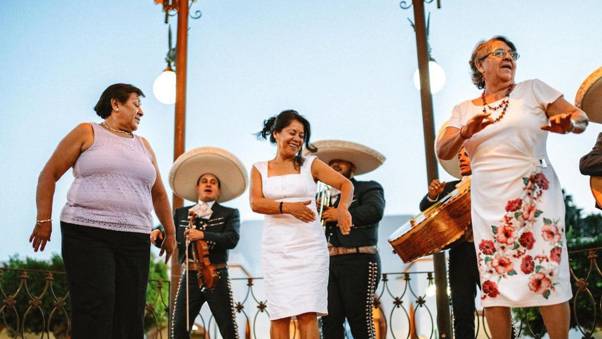 From Selena Quintanilla to Luis Miguel, HOLA! USA presents the ultimate Cinco de Mayo playlist