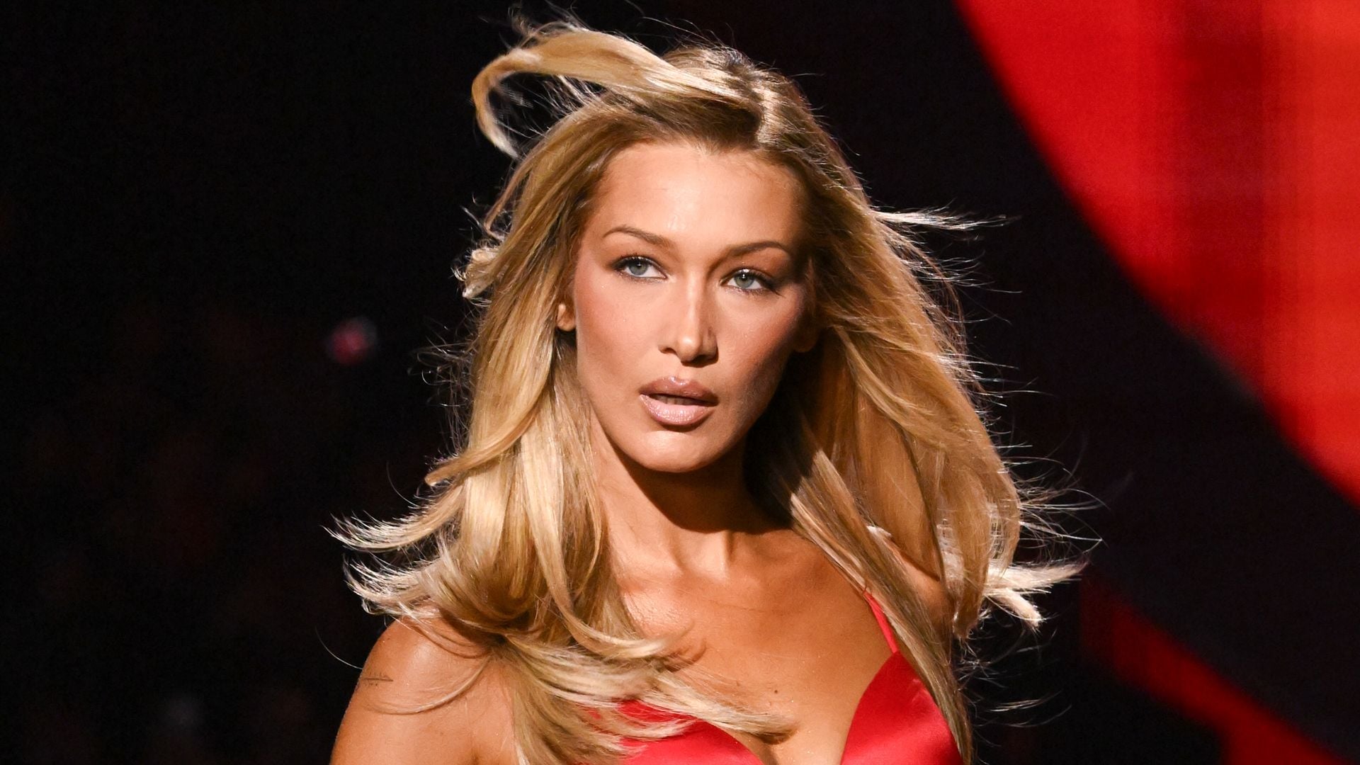 Bella Hadid makes dazzling blonde comeback to Victoria's Secret Fashion Show