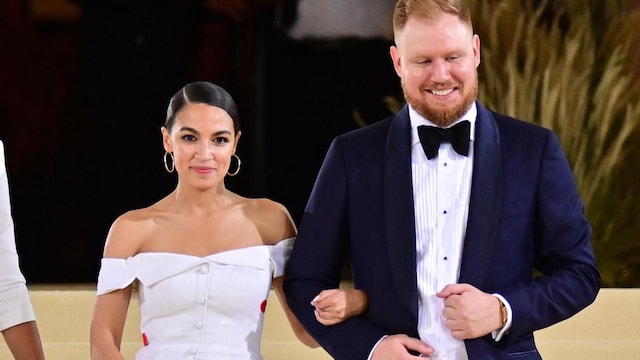 The 2021 Met Gala Celebrating In America: A Lexicon Of Fashion - Street Sightings