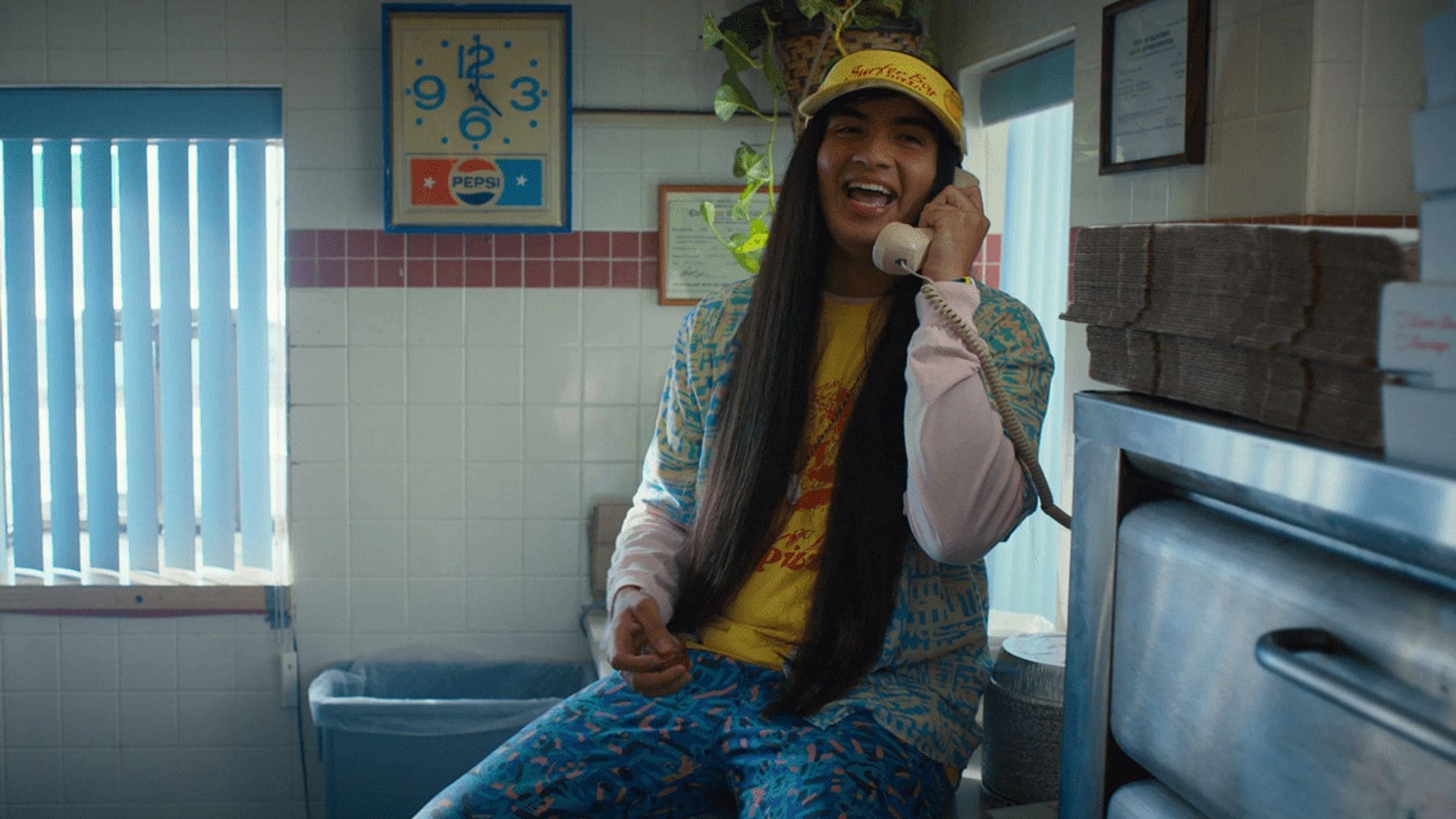 What happens when you call ‘Stranger Things’ Surfer Boy Pizza’s number?