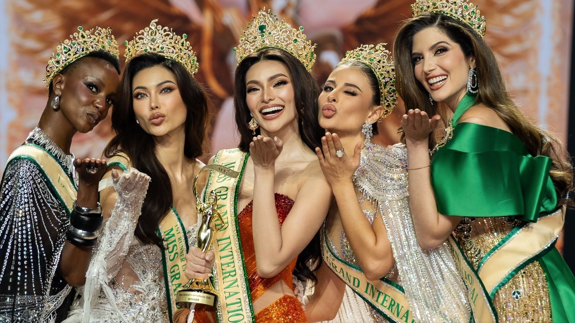 Miss Grand International's painful mix-up between Miss Panama and Miss Paraguay [VIDEO]