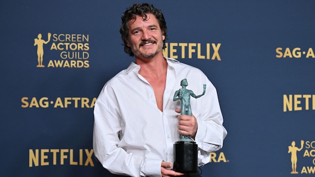 Pedro Pascal wins the award for Outstanding Performance by a Male Actor in a Drama Series for "The Last of Us" 