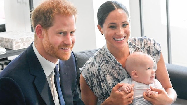 Digital Cover royals