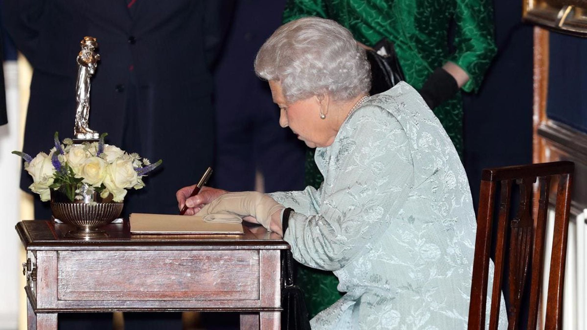 What we know about Queen Elizabeth II's top-secret letter
