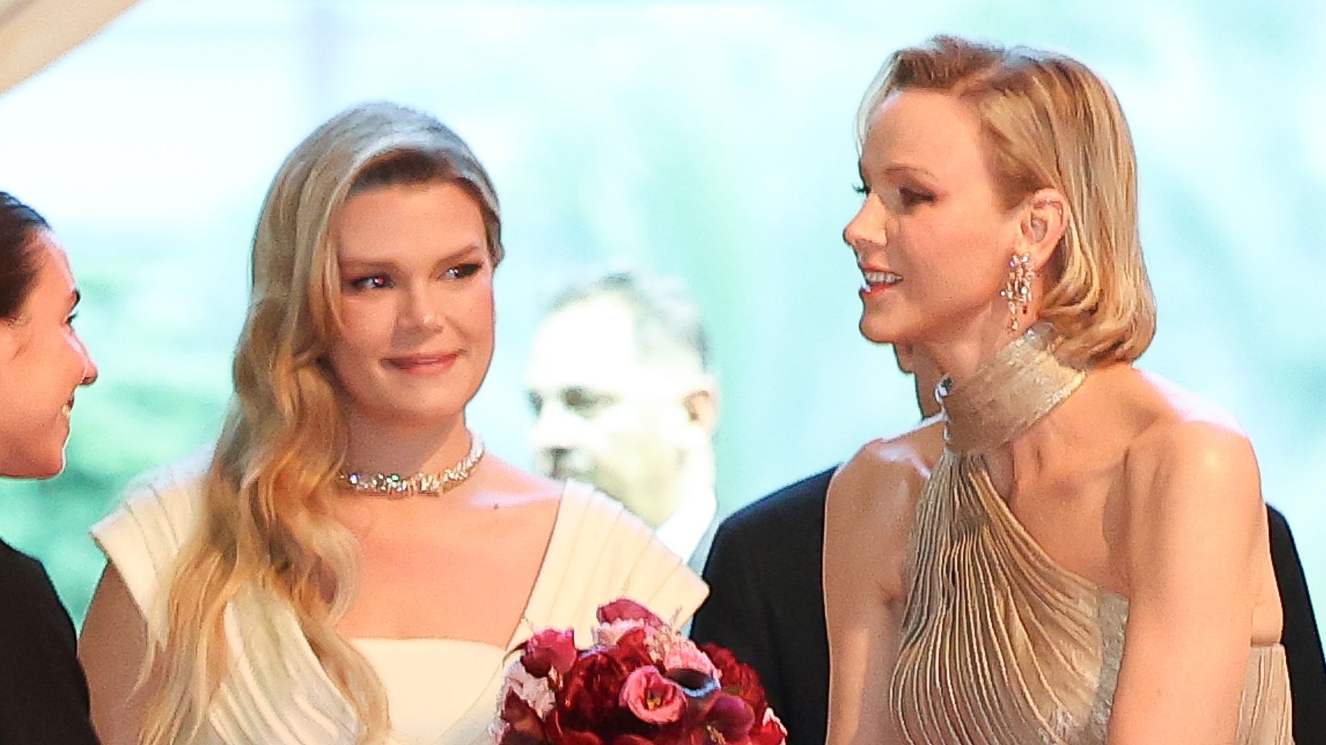 https://www.hola.com/us/horizon/landscape/6d1547e5ca9f-monaco-monaco-camille-gottlieb-and-princess-charlene-of-monaco-attend-the-77th-r.jpg?im=Resize=(1200)