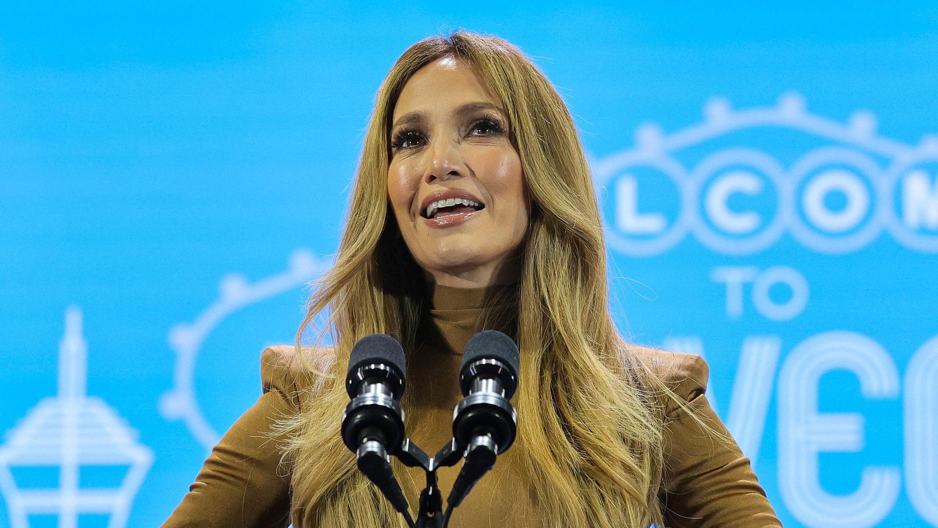 Jennifer Lopez gives relationship advice to men: 'Women don’t need much'