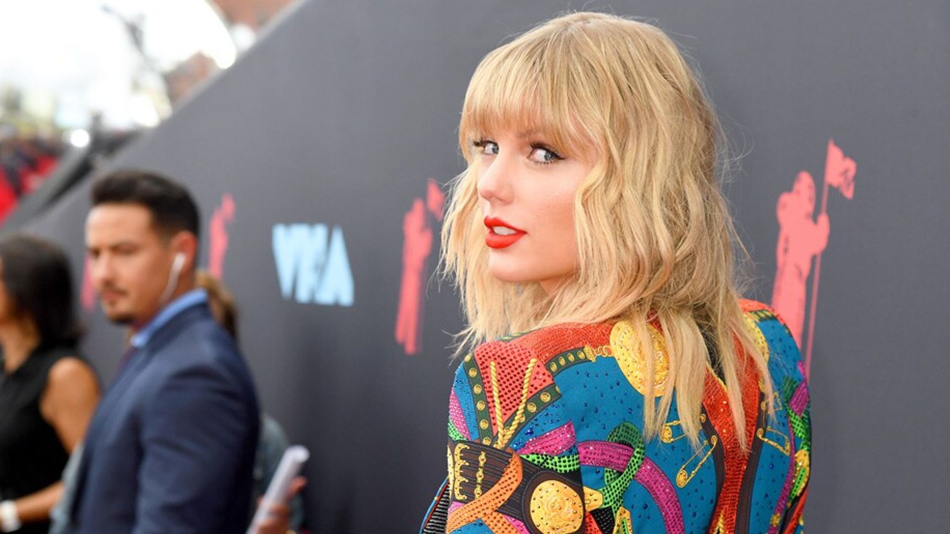 'And the moonperson goes to...' See full list of MTV VMAs winners