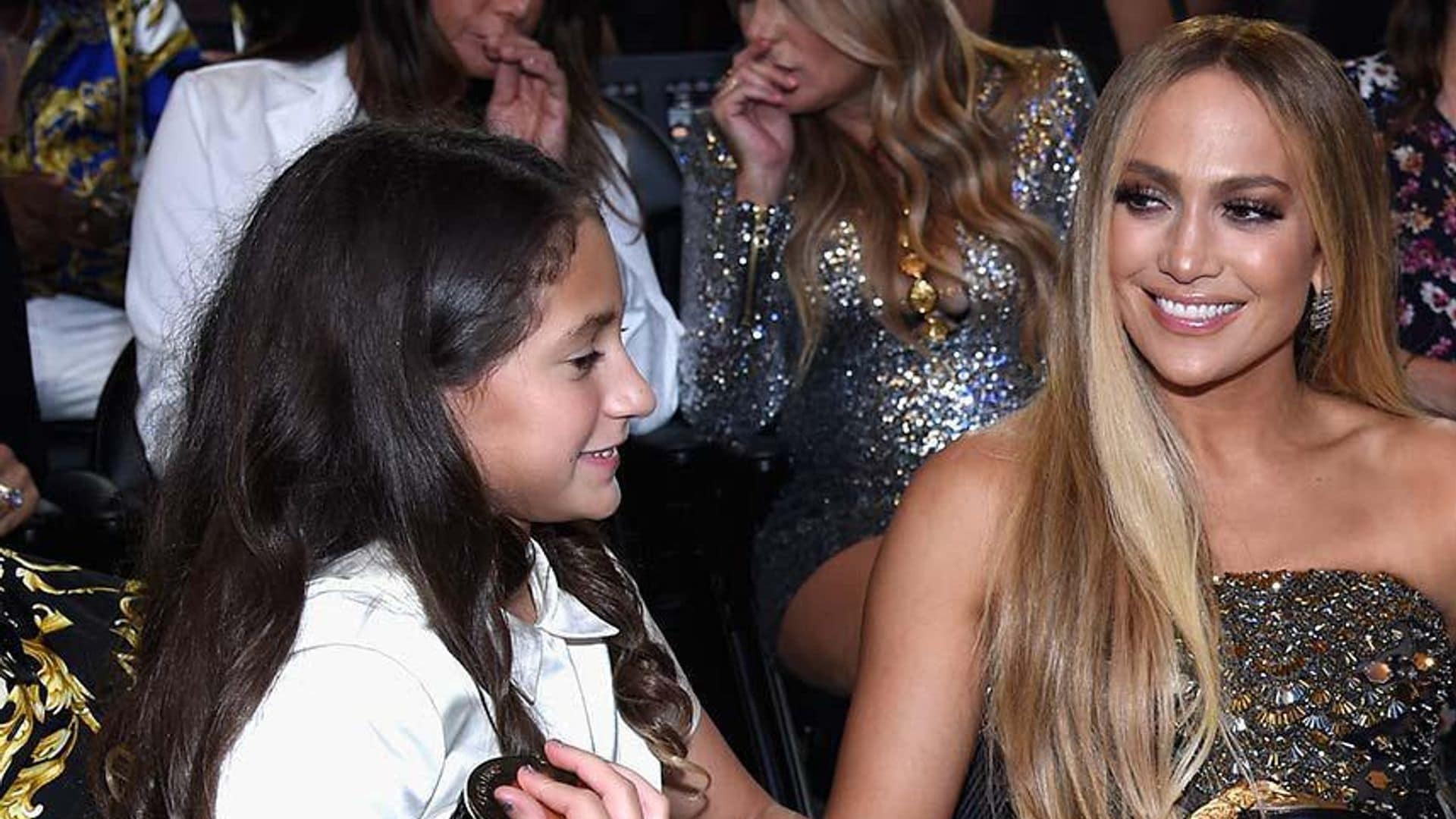 Did Jennifer Lopez's daughter Emme just out sing her on stage? Watch and judge for yourself!