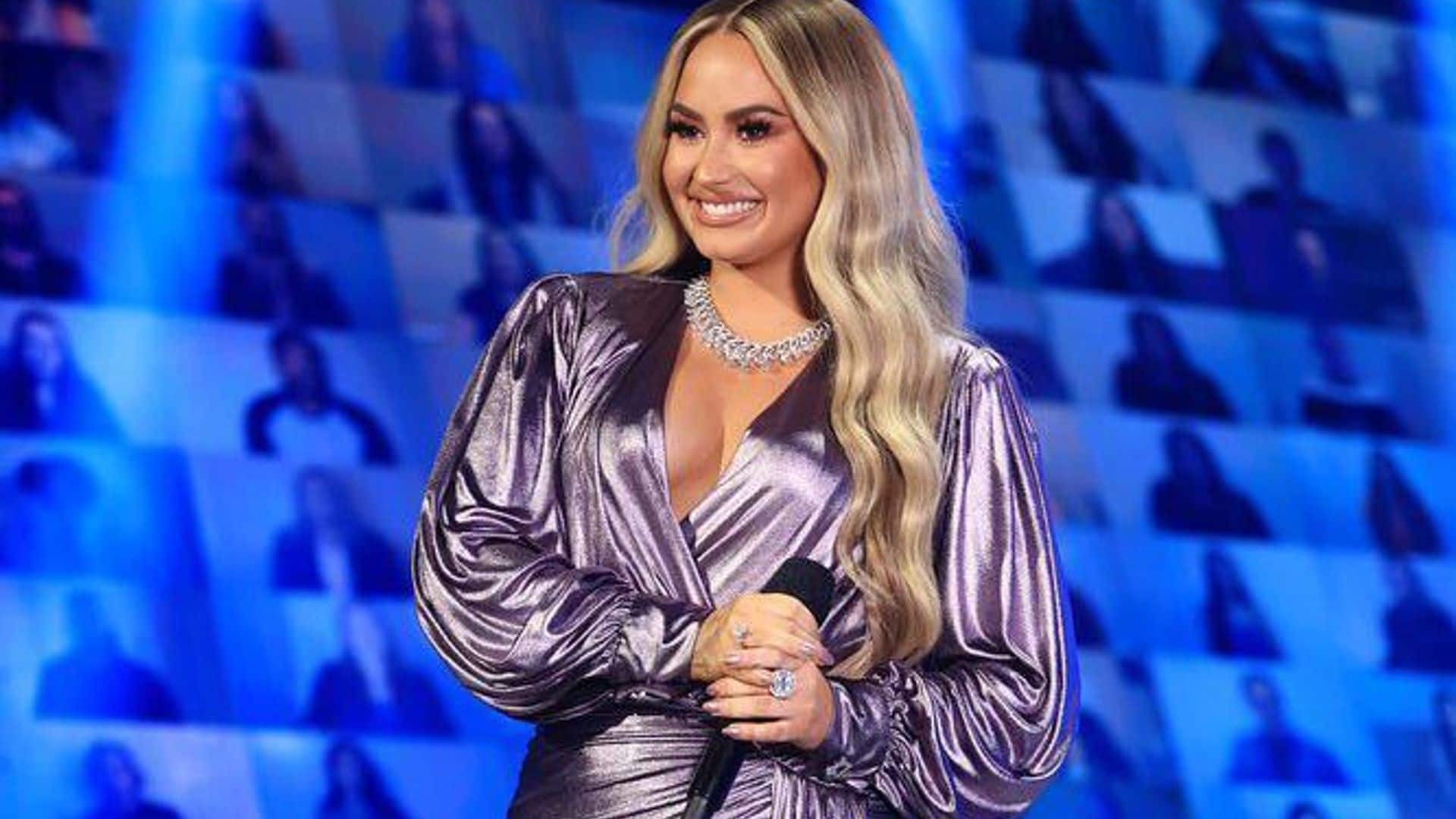 Demi Lovato jokes about getting ‘unengaged’