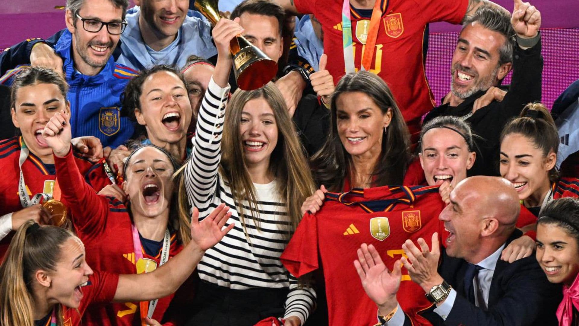 Queen Letizia and Infanta Sofia join the grand celebration of Spain’s World Cup Victory [Photos]