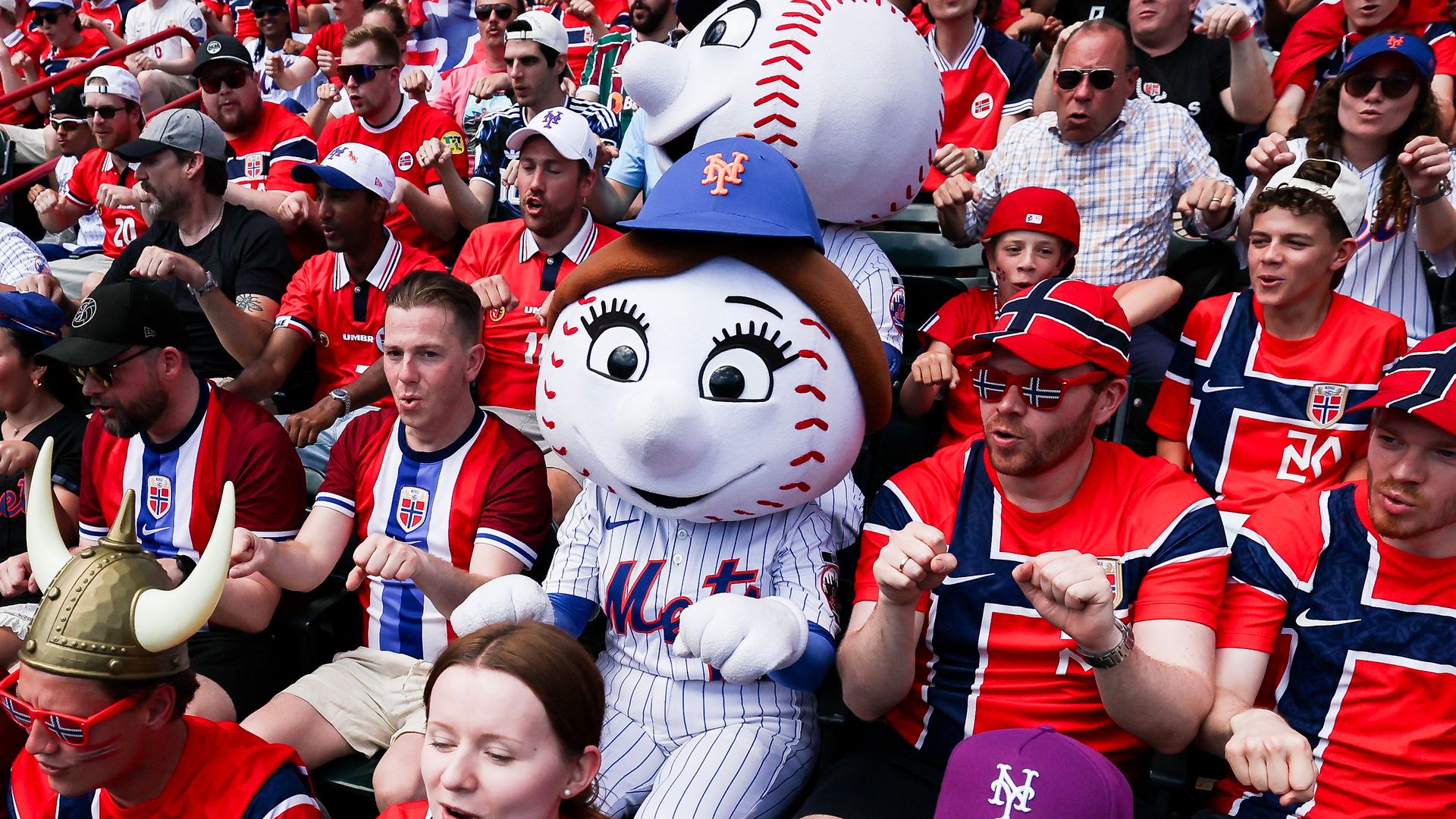 NEW YORK, NEW YORK - JUNE 24: Fans of Norway National team perform a 'Viking Row' during the sixth inning between the New York Mets and the Chicago Cubs in game one of a doubleheader at Citi Field on June 24, 2026 in New York City. (Photo by Ishika Samant/Getty Images) 