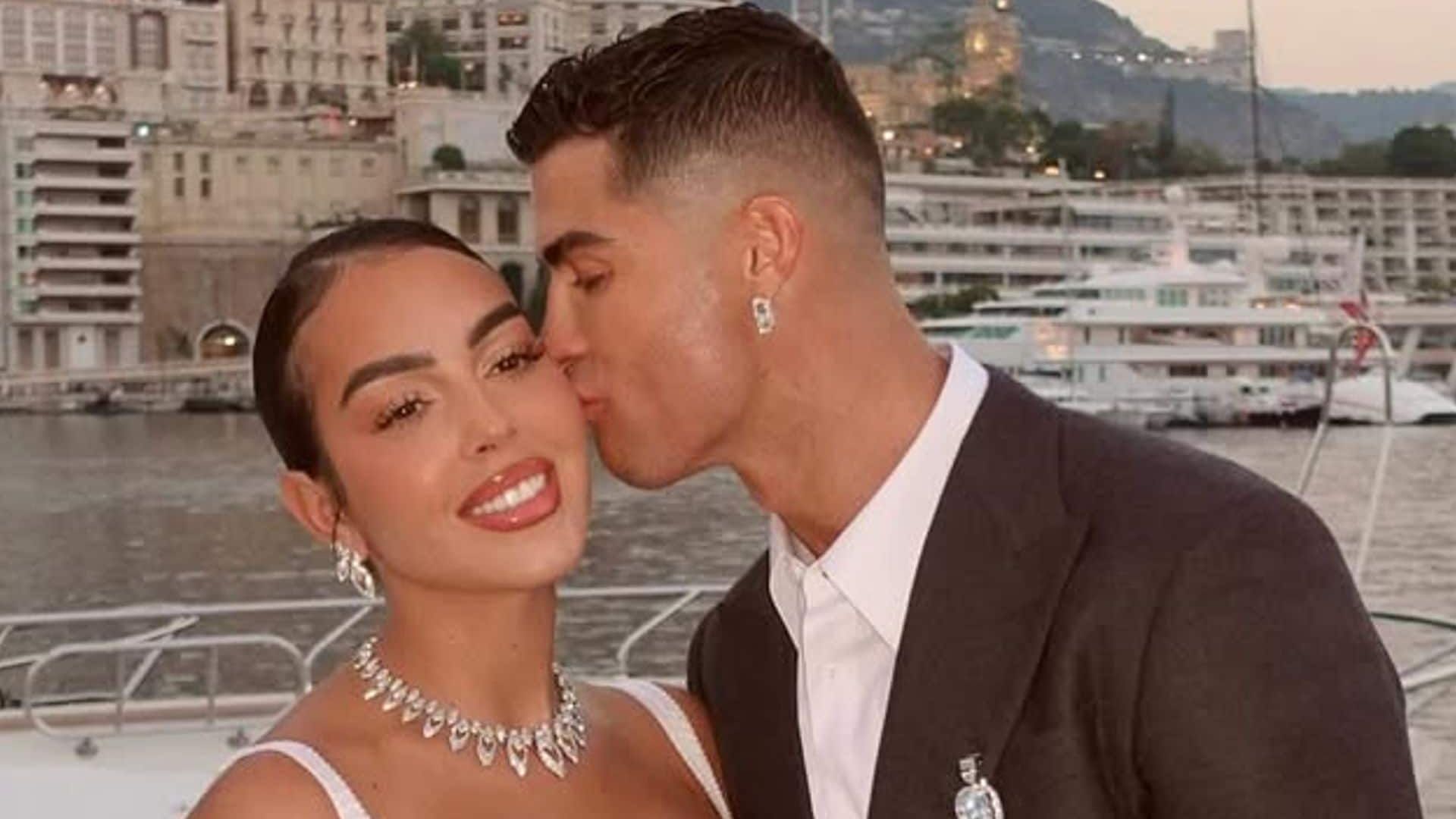 Cristiano Ronaldo and Georgina Rodríguez are getting married after nine years together and five children: "Yes, I do, in this life and in all my lives"