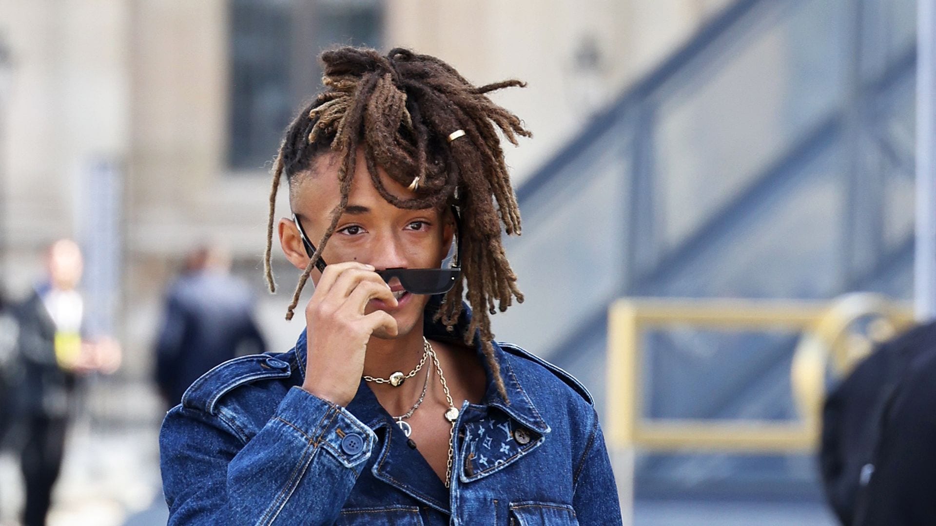 
Jaden Smith was seen leaving the Louis Vuitton Spring/Summer 2026 show in Paris. 