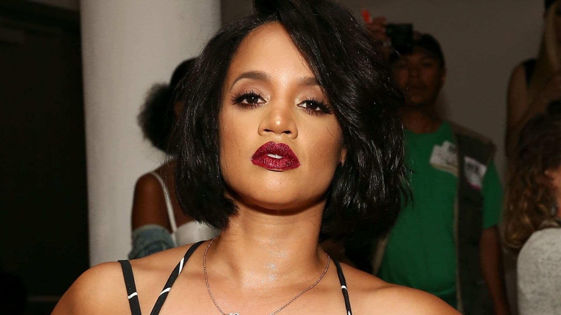 Dascha Polanco shows off incredible curves in revealing bikini