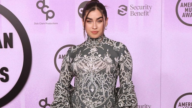 2022 American Music Awards - Arrivals