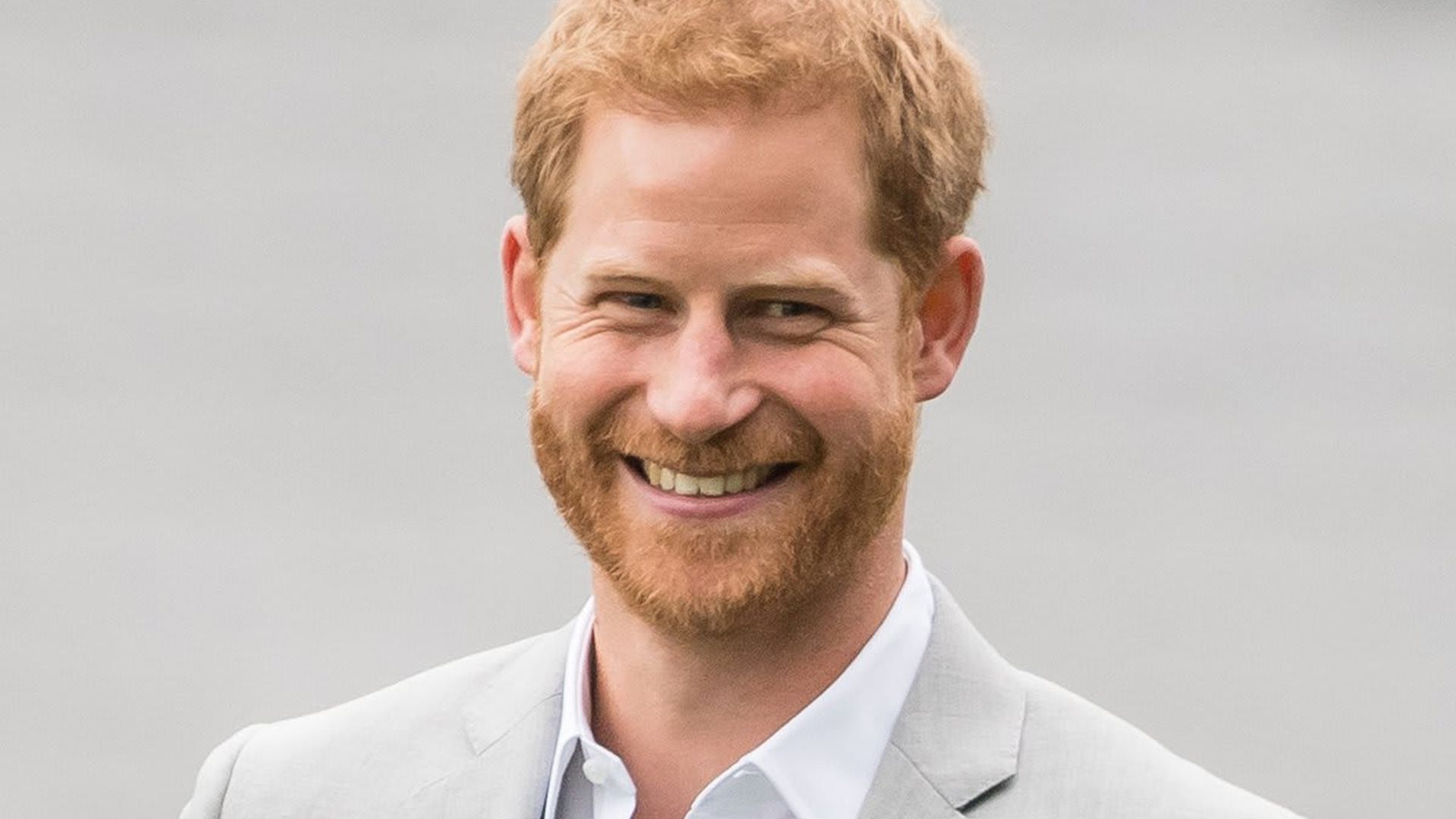 Does Prince Harry actually have a ponytail?