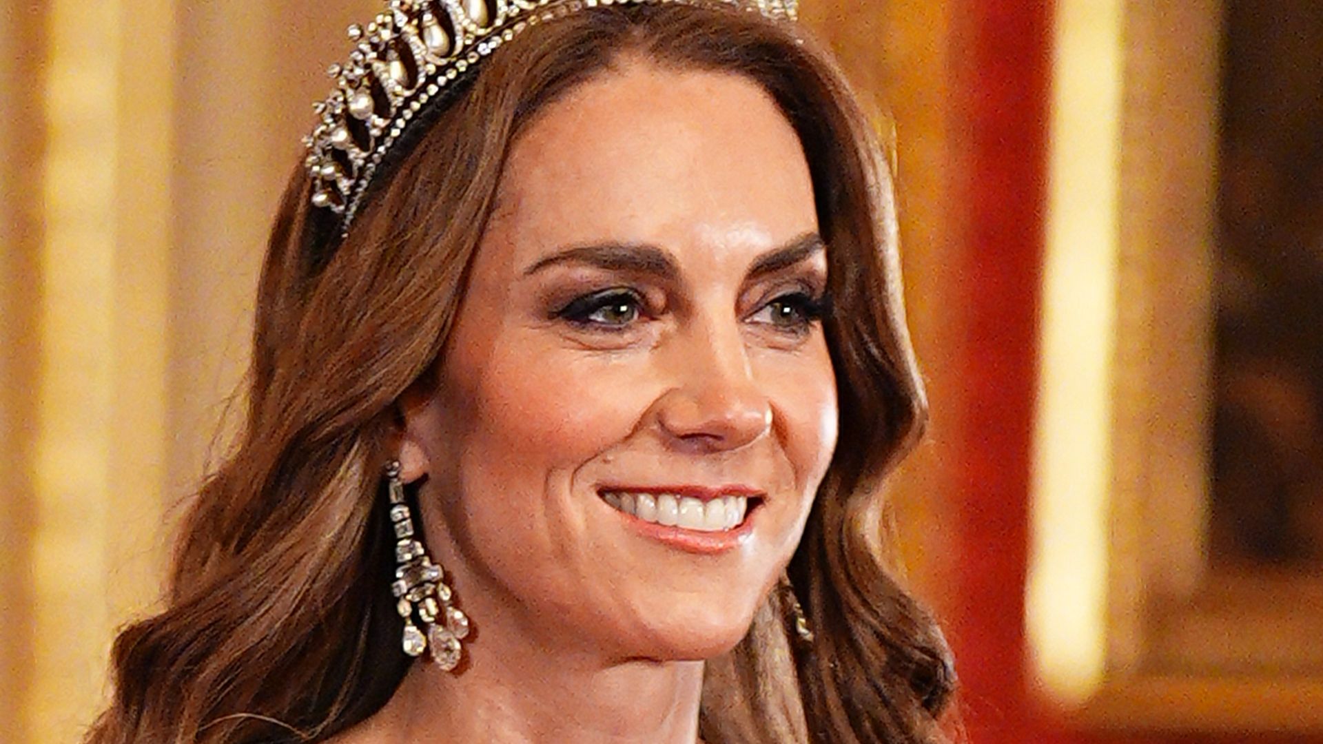 Kate Middleton and Prince William share unseen photo with George, Charlotte and Louis for a heartfelt reason