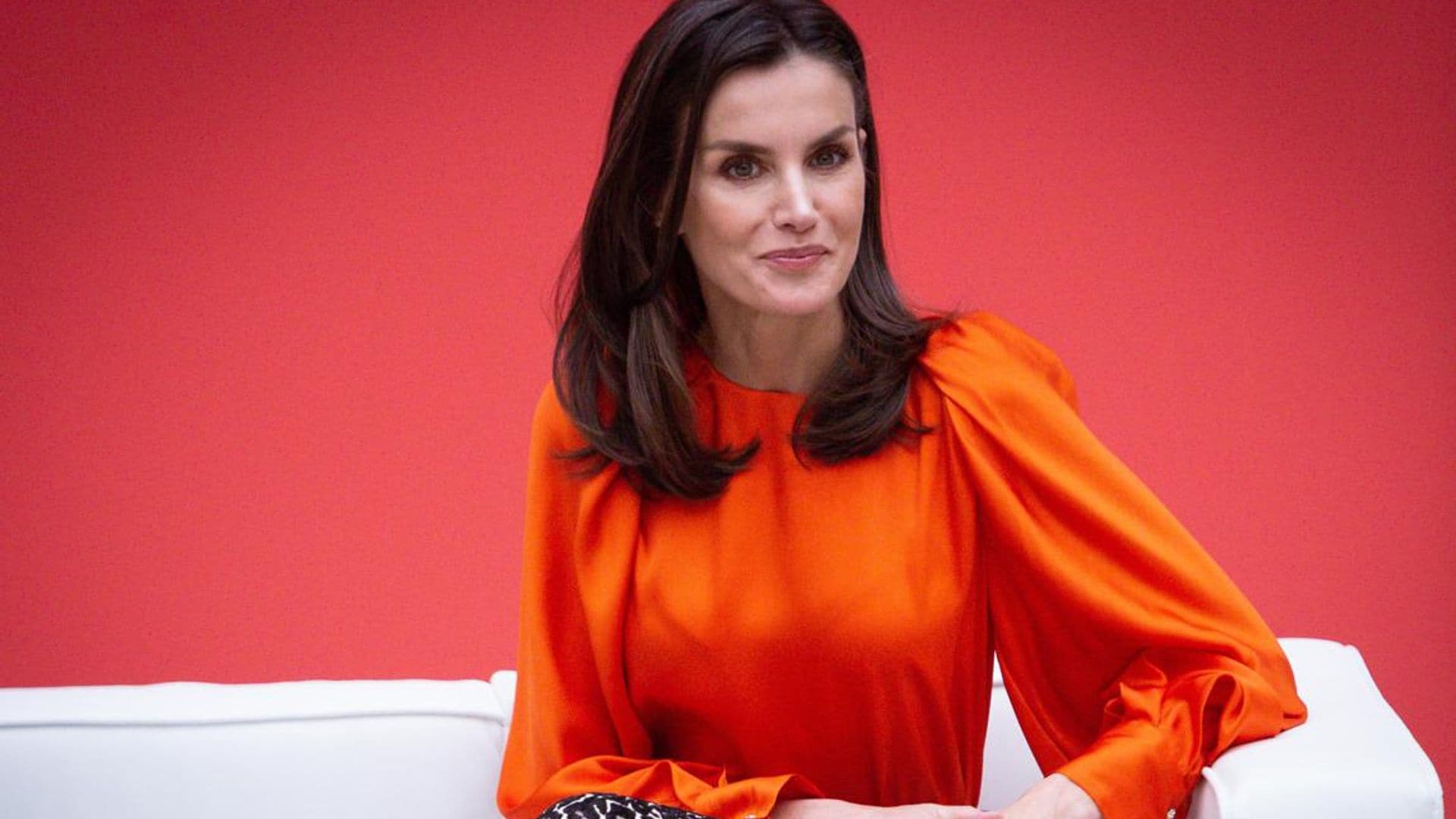 8 noteworthy tricks Queen Letizia of Spain has learned from her fashion stylist