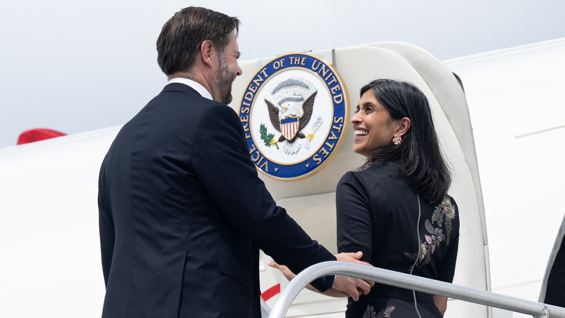 Usha Vance and JD Vance welcome Princess Rajwa and Crown Prince Hussein
