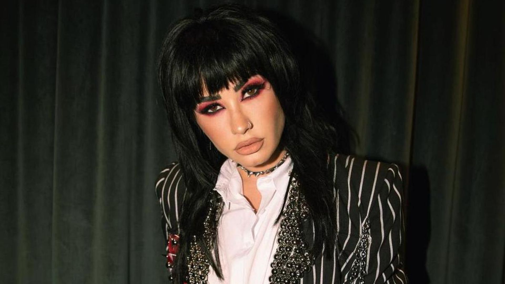 Demi Lovato has fans concerned after revealing she is sick and no longer wants to tour