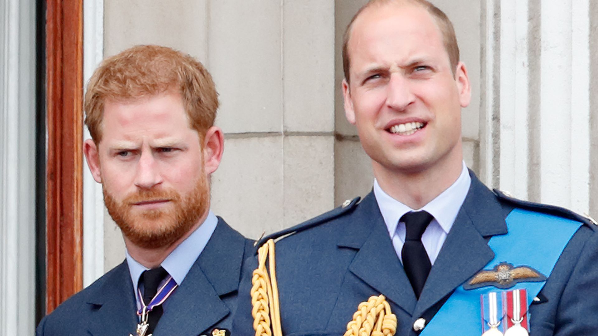 https://www.hola.com/us/horizon/landscape/7bd49c8d8eb6-london-united-kingdom-prince-harry-duke-of-sussex-and-prince-william-duke-of-cam.jpg?im=Resize=(1200)