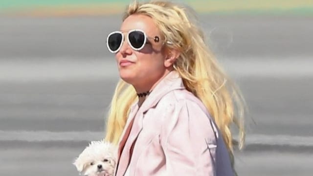 PREMIUM EXC Britney Spears