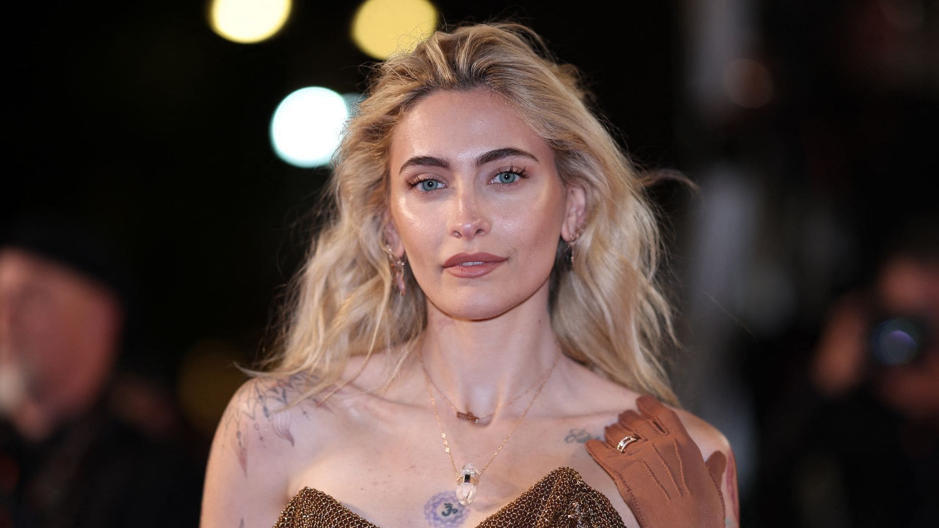 Paris Jackson finds joy with friends after tough breakup