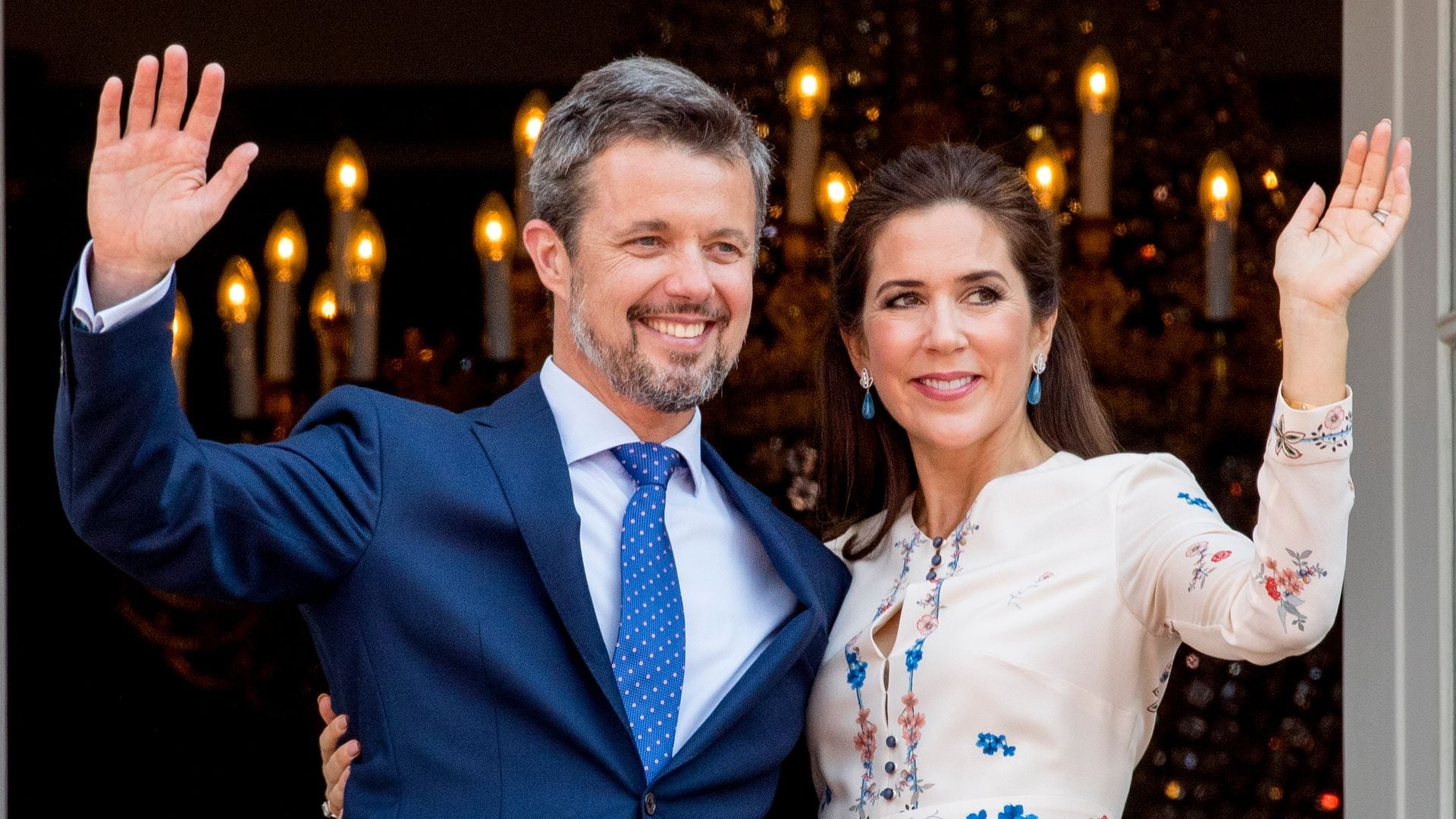 Frederik and Mary of Denmark enjoy the dunes that link them to King Felipe and Letizia