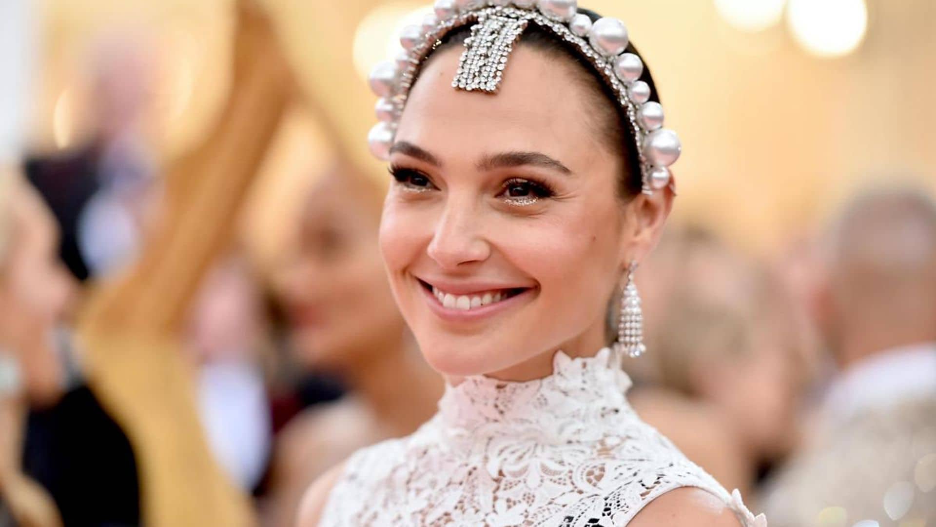 Gal Gadot tried Taco Bell for the first time and loved it
