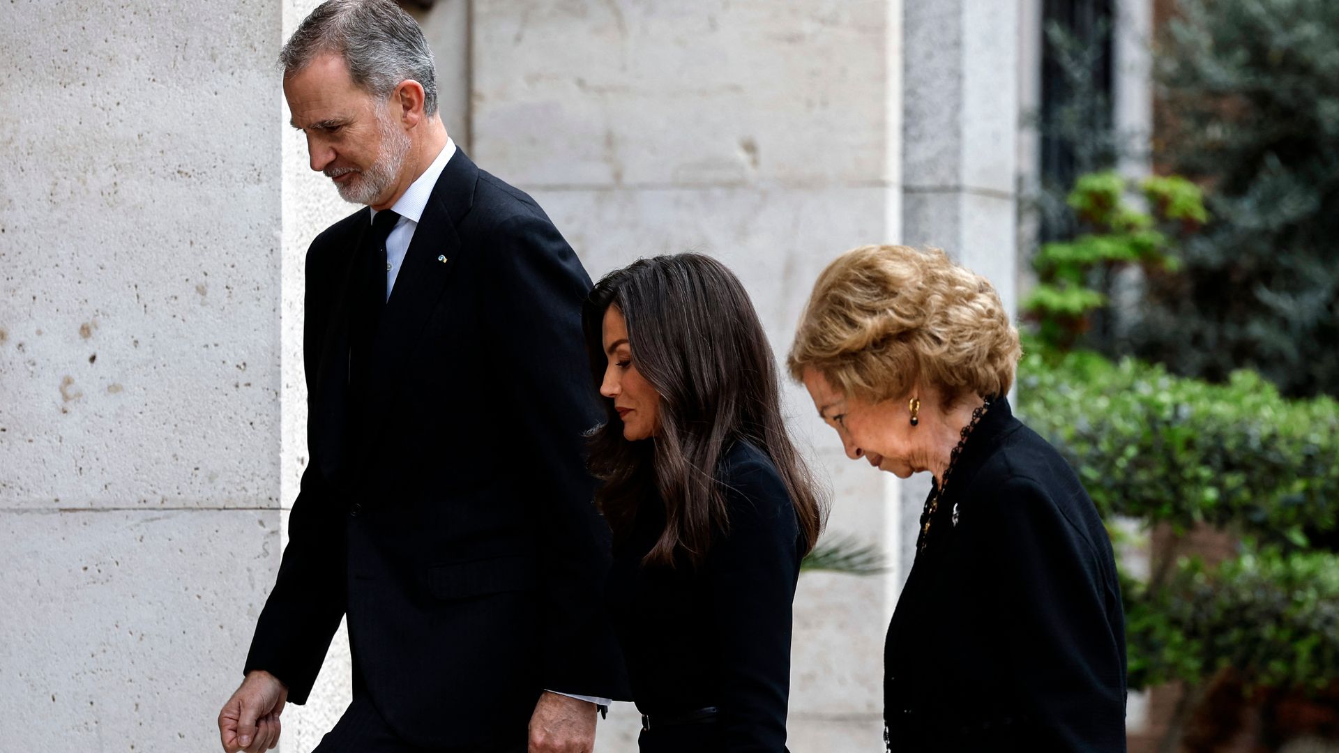 Queen Letizia and King Felipe step out with Queen Sofia to express condolences over the death of Pope Francis