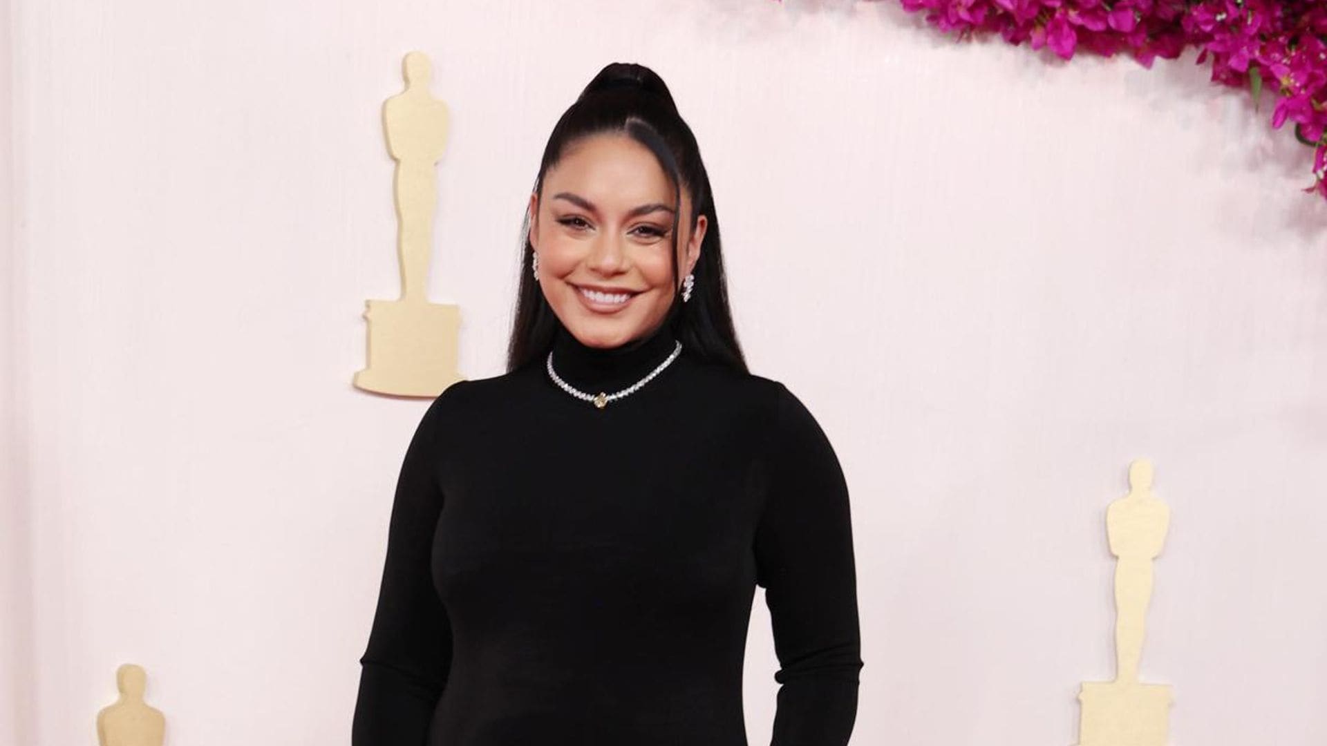 Vanessa Hudgens announces her pregnancy on the Oscars red carpet