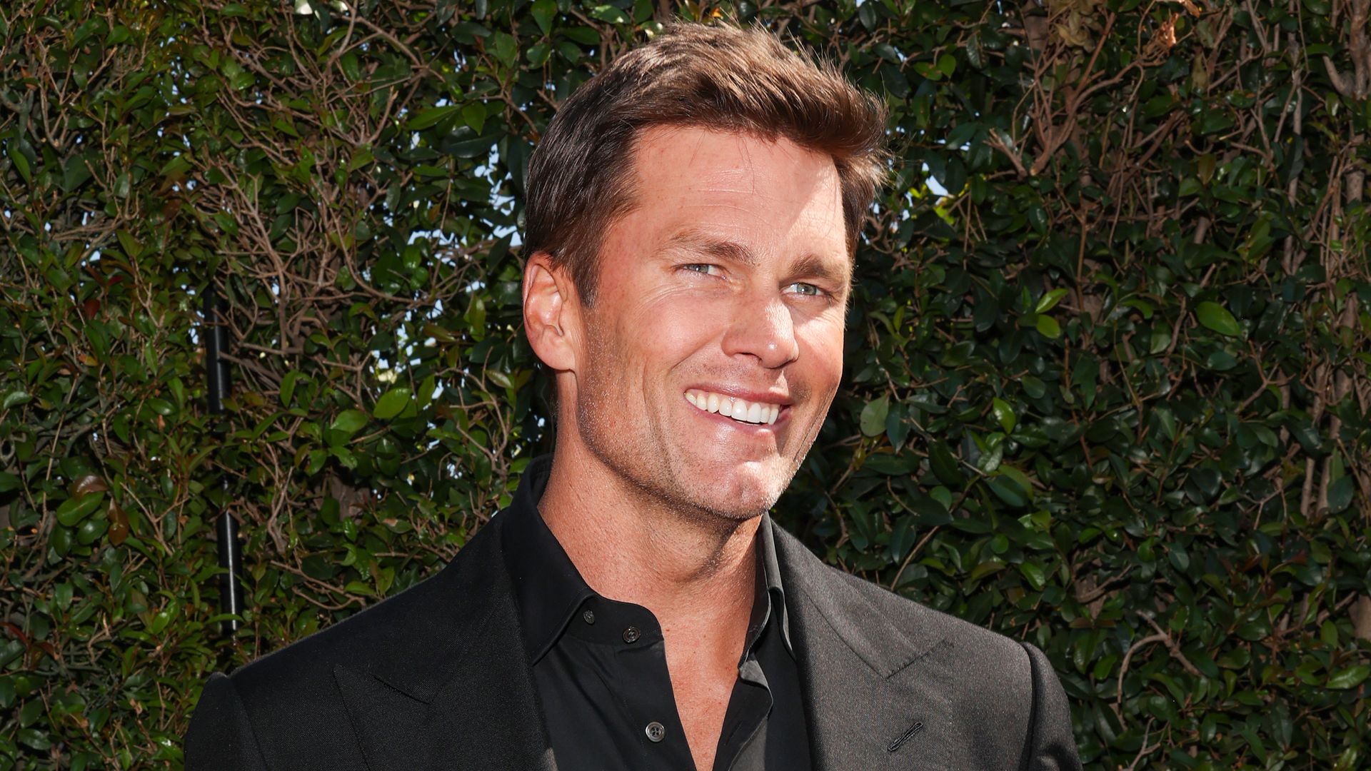 Inside Tom Brady's epic 2025 Europtrip: His kids, Rafa Nadal, and 'magical weddings'