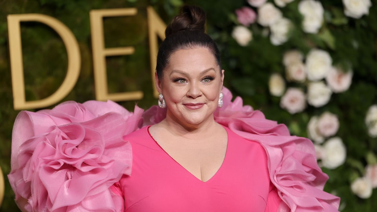 Melissa McCarthy shocked viewers as she showcased her dramatic weight loss while hosting Saturday Night Live