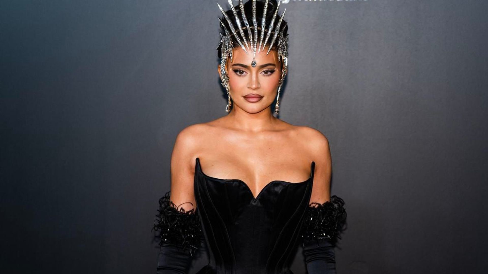 North West stuns the world by doing Kylie Jenner’s makeup