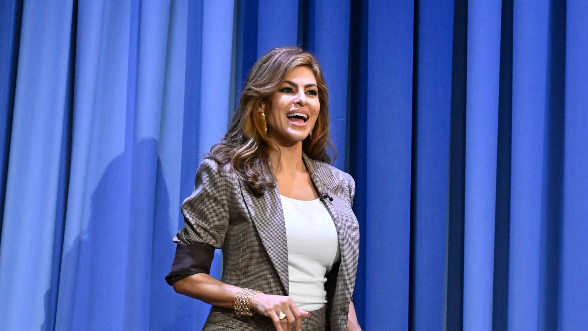 Actress Eva Mendes arrives on Wednesday, September 18, 2024 -- (Photo by: Todd Owyoung/NBC via Getty Images)