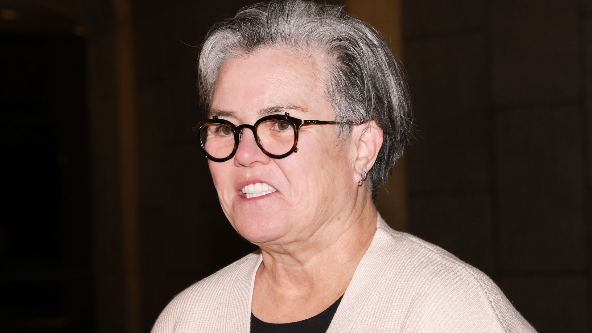 Can Rosie O’Donnell lose her U.S. citizenship after moving to Ireland?