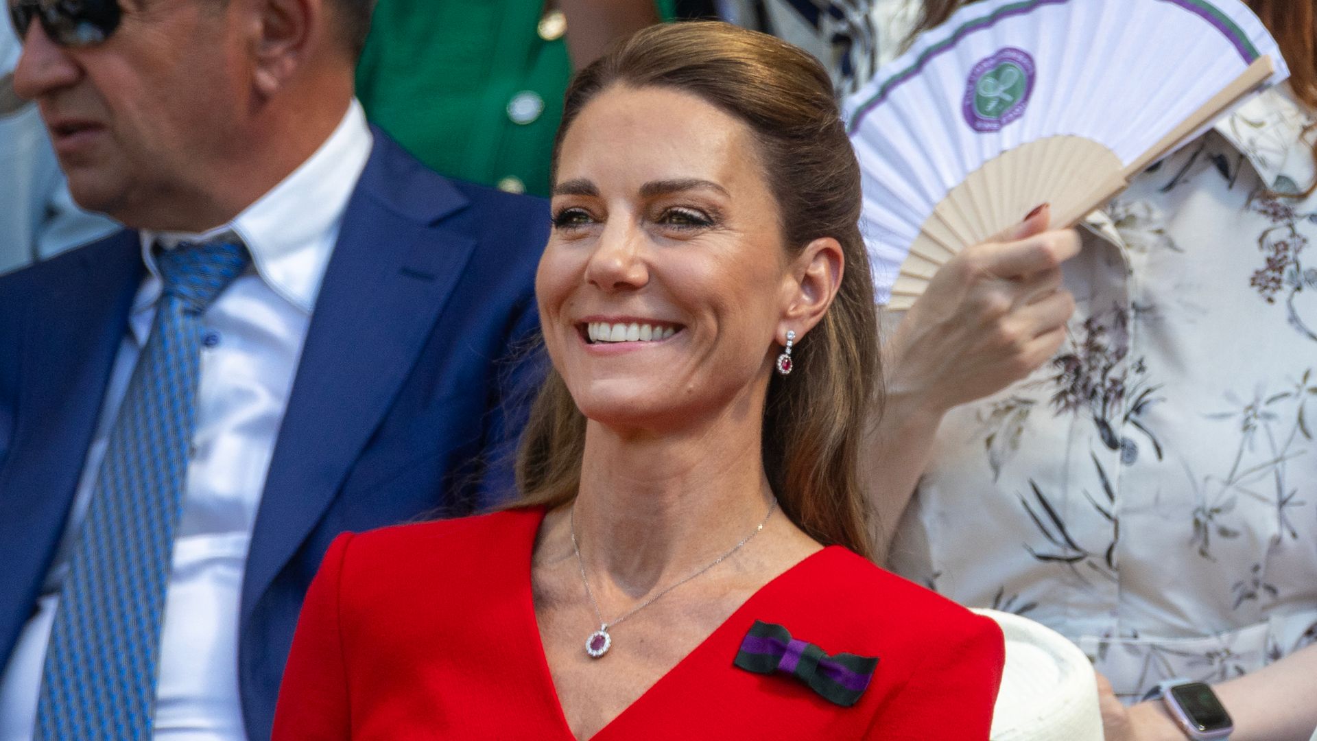 https://www.hola.com/us/horizon/landscape/874486a8127a-london-england-her-royal-highness-princess-catherine-of-wales-in-the-royal-box-a.jpg?im=Resize=(1200)