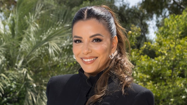 Eva Longoria becomes 'La Patrona' while leading Mexico's Necaxa soccer team