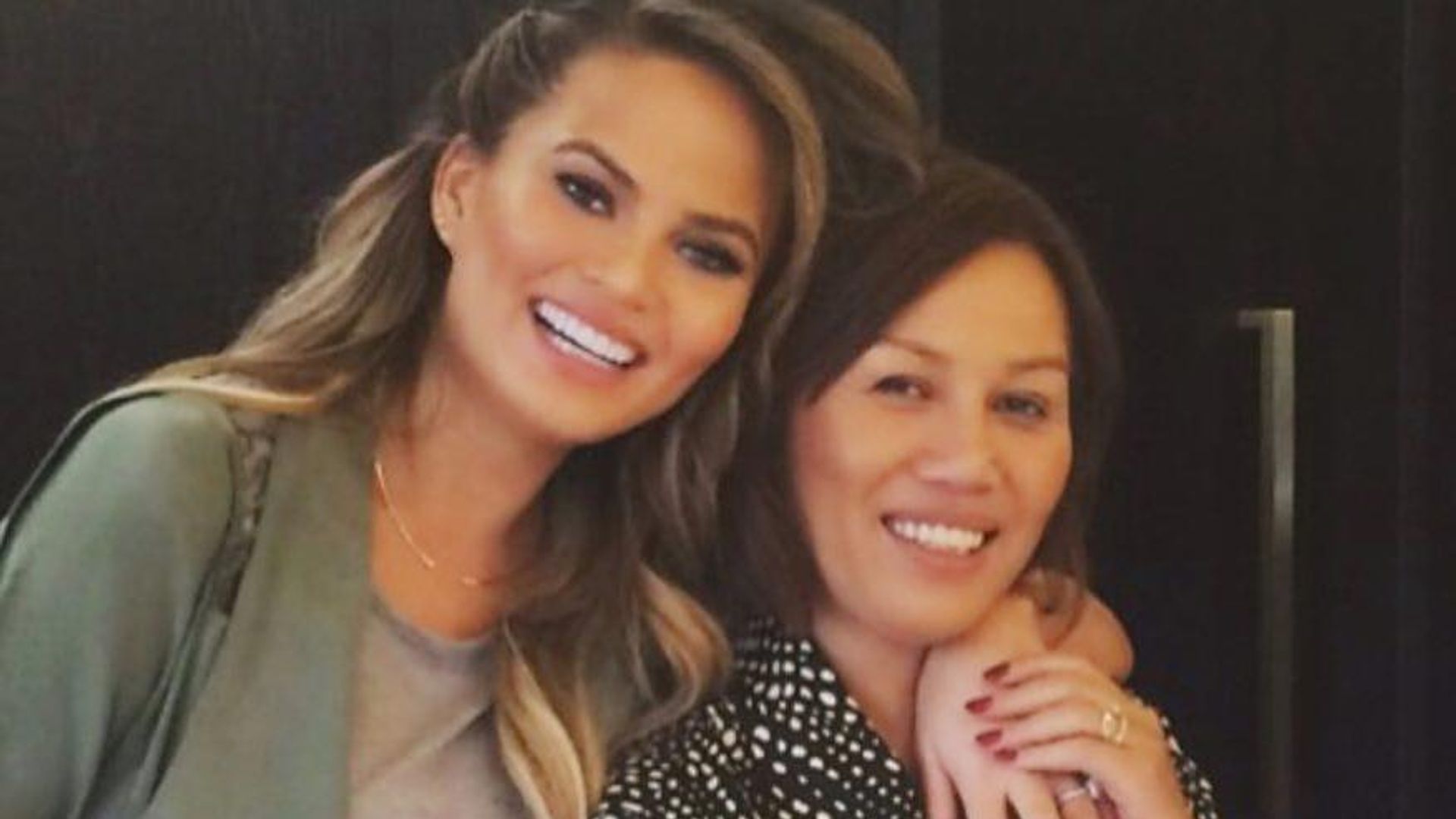 Chrissy Teigen snuggles with daughter and mom after ‘hardest 4 days’