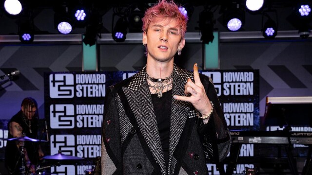 Machine Gun Kelly Visit's SiriusXMs "The Howard Stern Show"